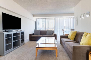 2BR Executive Apartment With Gym, Parking & Pool by ENVITAE